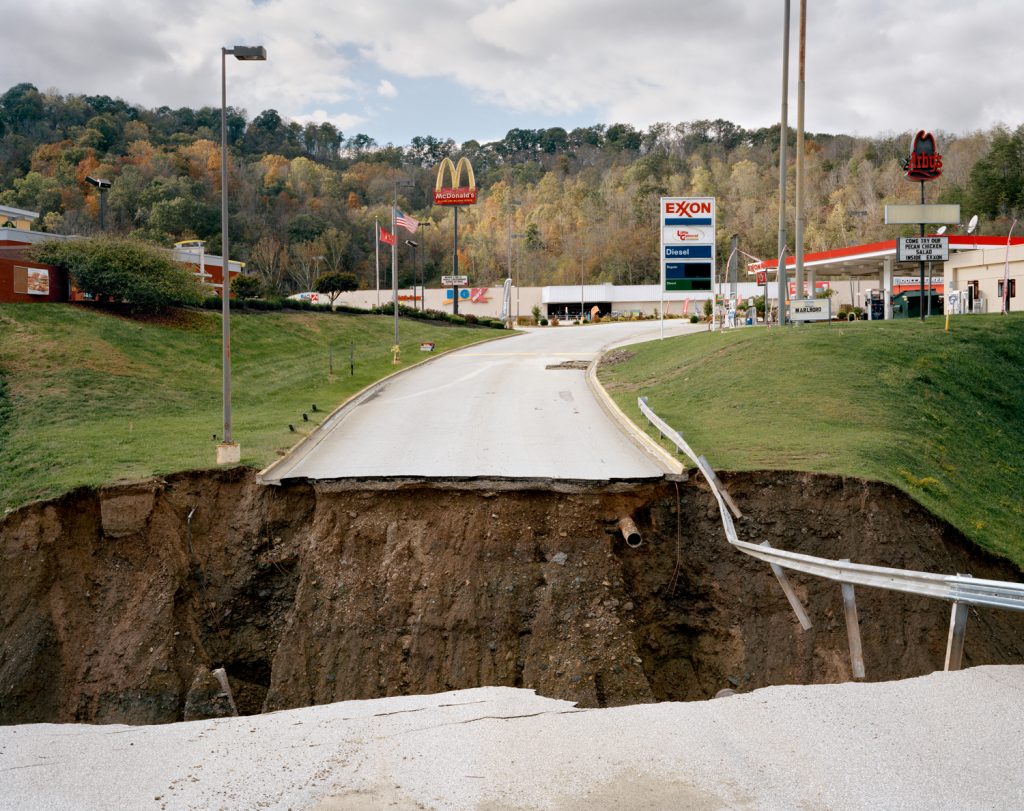 inframe in frame documentary photography usa america interstate joshua dudley greer road trip interview new topographic