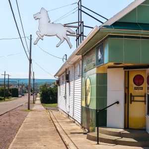 in frame inframe usa square american book photobook leah frances aint bad published usa interior street sign road rolleiflex 6x6 medium format