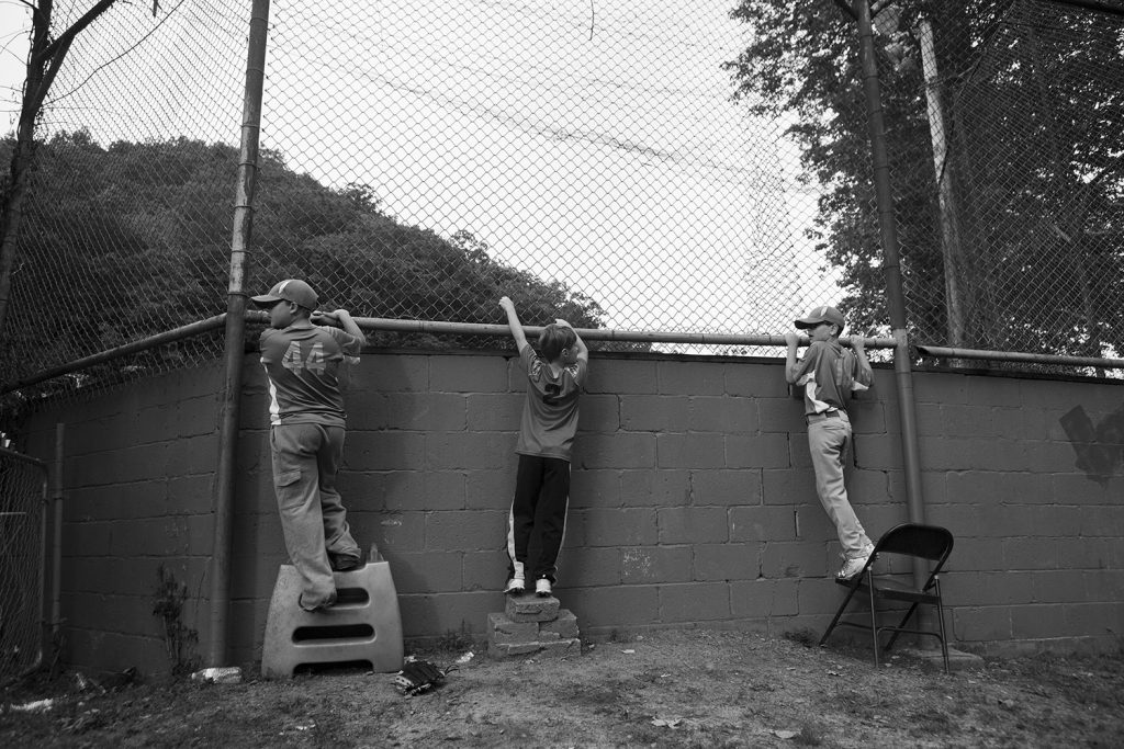 in frame louise honée hsbc 2020 prize photography documentary contemporary we love where we live west virginia appalachian usa mcdowell county youth kalel koven valentine zeler interview article magazine process project long term