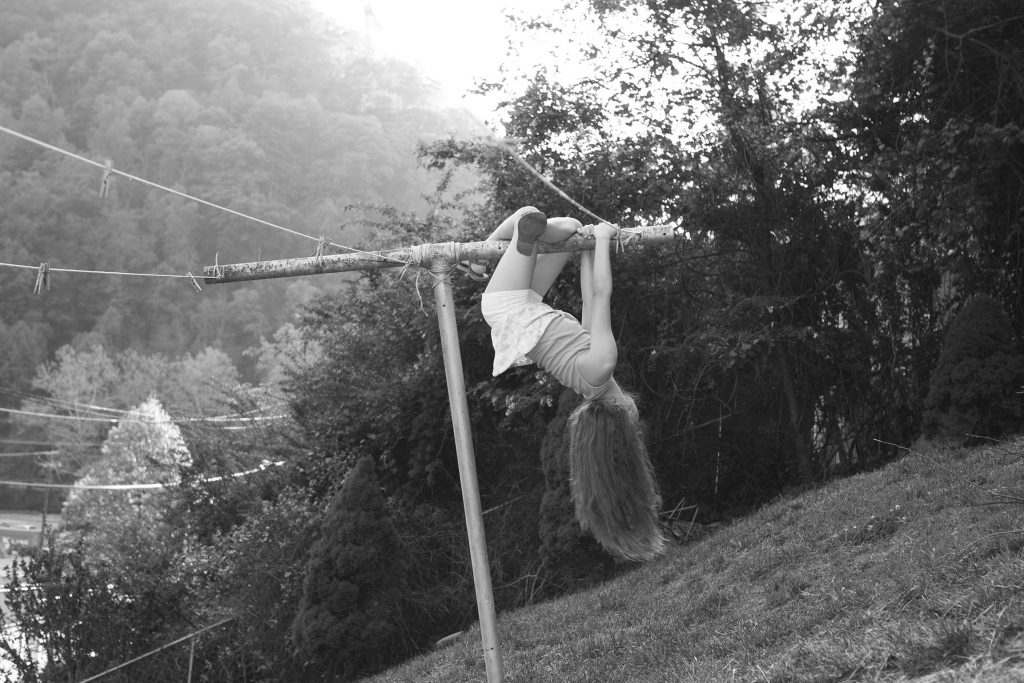 in frame louise honée hsbc 2020 prize photography documentary contemporary we love where we live west virginia appalachian usa mcdowell county youth kalel koven valentine zeler interview article magazine process project long term