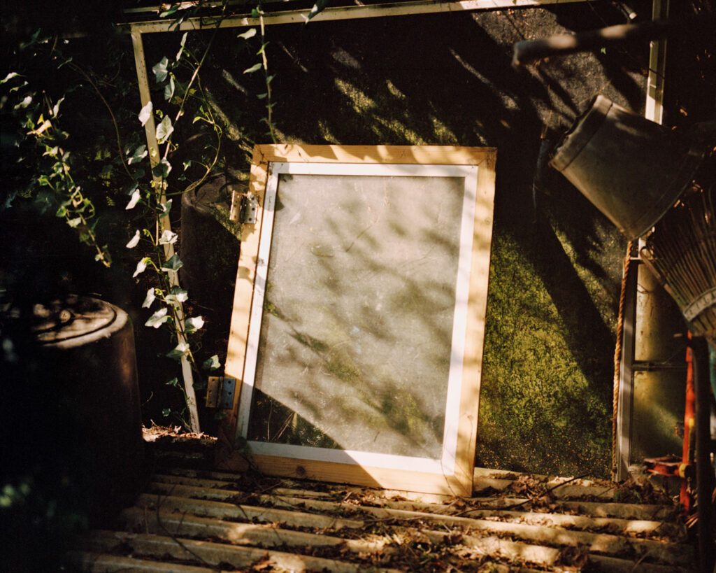 in frame cowboy documentary photography contemporary sabine rovers kees dutch photo kalel koven valentine zeler life hat boots nature way of life photo story storytelling
