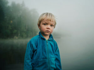 in frame inframe heartbeats juuso westerlund finish finlande finland scandinavian photographer photography photo documentary youth child children family famille portrait