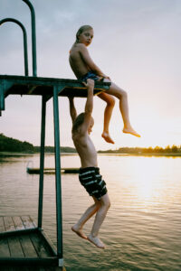 in frame inframe heartbeats juuso westerlund finish finlande finland scandinavian photographer photography photo documentary youth child children family famille portrait